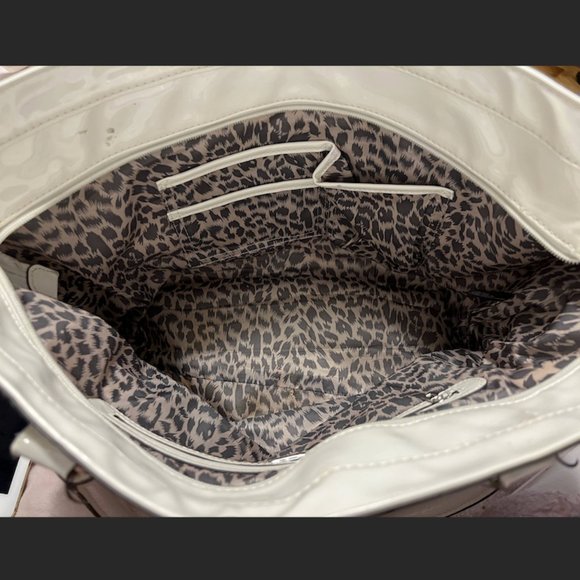 AUTHENTIC Guess Tote Bag/Purse - Picture 3 of 7